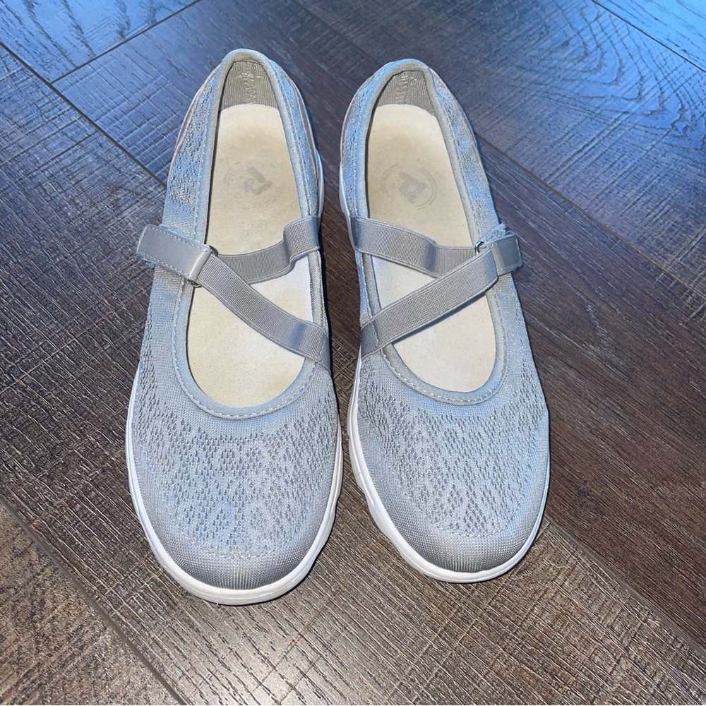Propét Mary Jane Gray Sneakers Womes 7.5